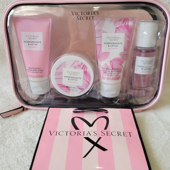 Victoria's Secret Other - 🪷VICTORIA'S SECRET THE BALANCE STARTED KIT🪷